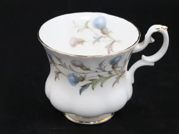 カップ＆ソーサー ROYAL ALBERT Brigadoon 2