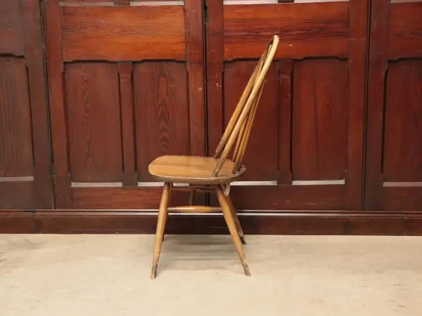 クエーカーチェア｜ブナ材・エルム材・1960年代 フィット感あるハイバック ERCOL（アーコール） 3