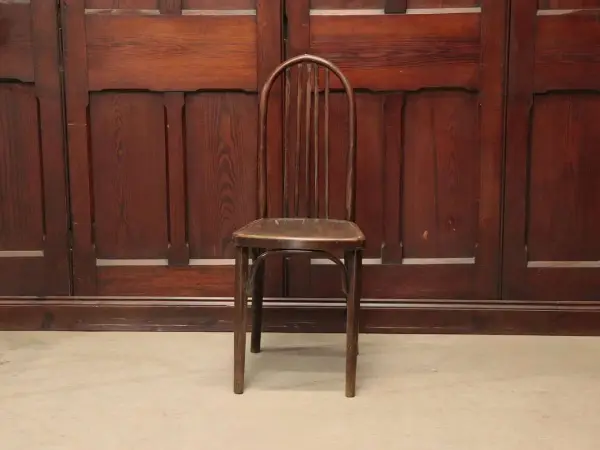 ベントウッドチェア｜ブナ材・1930年代 ハイバック THONET（トーネット） 2