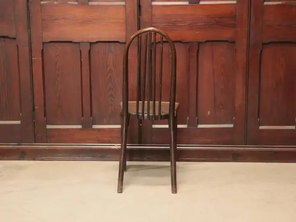 ベントウッドチェア｜ブナ材・1930年代 ハイバック THONET（トーネット） 4