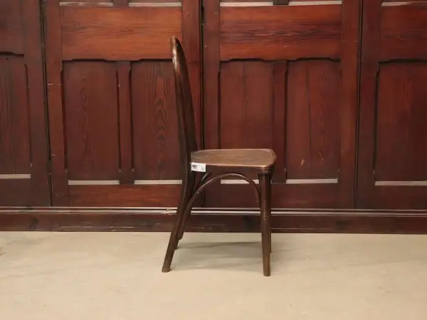 ベントウッドチェア｜ブナ材・1930年代 ハイバック THONET（トーネット） 5