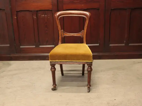 バルーンバックチェア｜オーク材・1890年代 ヴィクトリアンデザイン 2