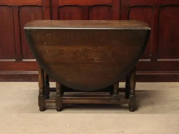 ゲートレッグテーブル｜オーク材・1930年代 ツイストレッグの楕円天板 4