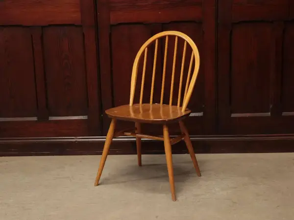 フープバックチェア｜ブナ材・エルム材・1960年代 スポークバックの名作 ERCOL（アーコール）