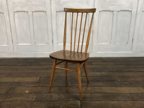 ハイスティックバックチェア｜エルム材・ブナ材・1960年代 ハイバック ERCOL（アーコール）