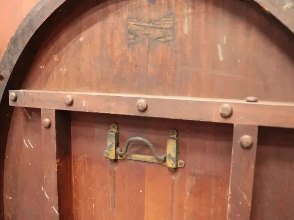 ティルトップテーブル｜ウォルナット材・1880年代 彫刻脚の楕円天板 9