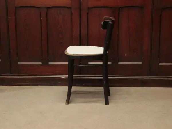 ベントウッドチェア｜ブナ材・1930年代 ローバック THONET（トーネット） 3