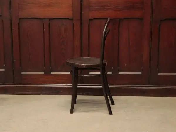 ベントウッドチェア｜ブナ材・1930年代 曲木のチェア 3