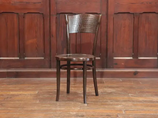 ベントウッドチェア｜ブナ材・1930年代 パネルバックの曲木椅子 THONET（トーネット） 1