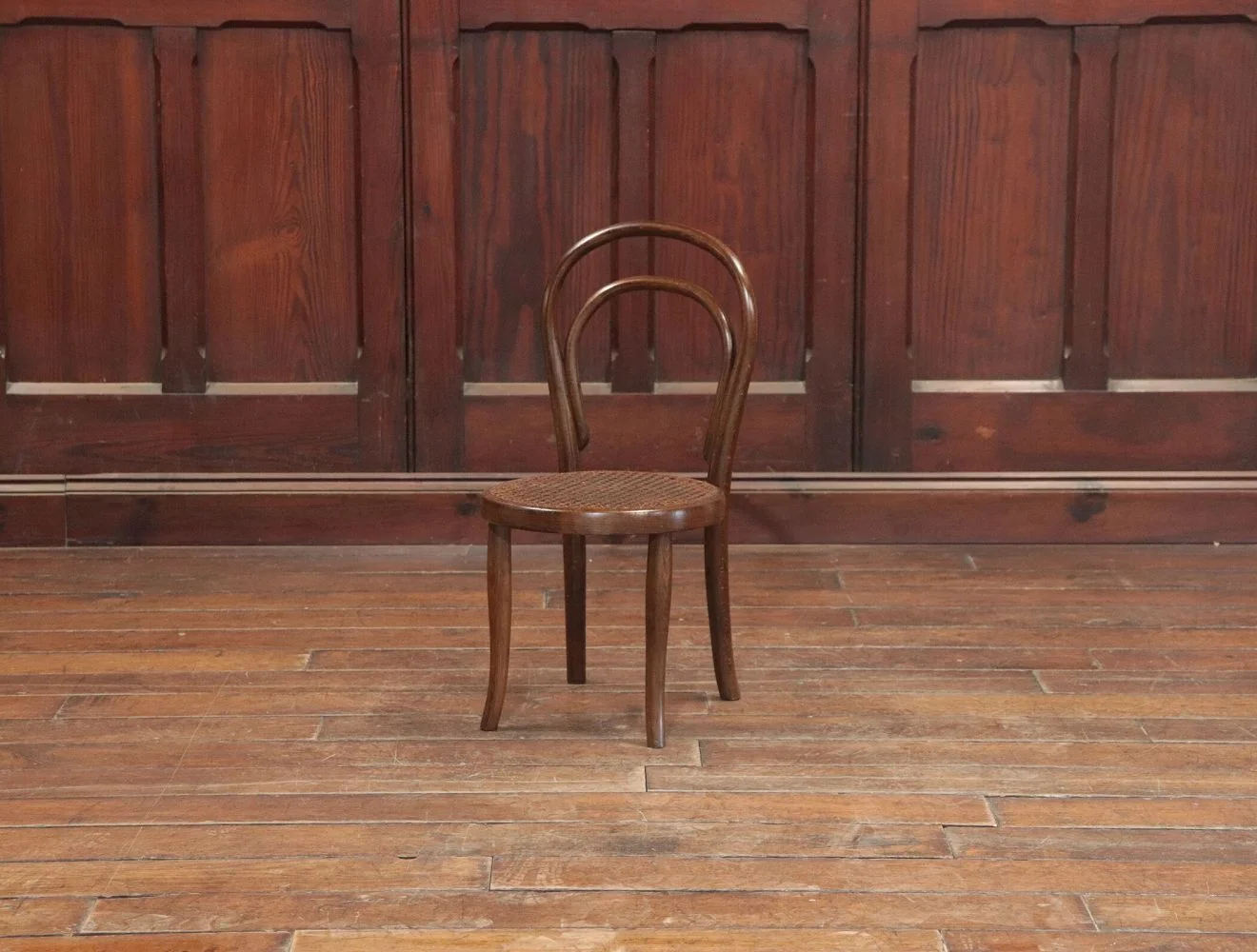ベントウッドキッズチェア｜ビーチ材・1930年代 籐編み座面 THONET