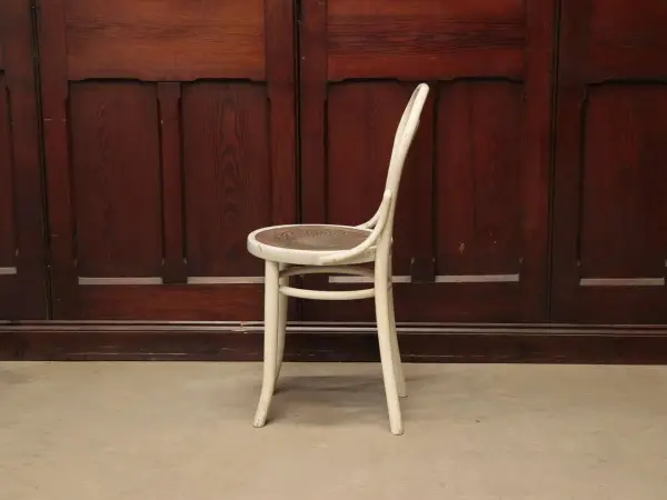 ベントウッドチェア｜ブナ材・1930年代 曲木の名作 THONET（トーネット） 3