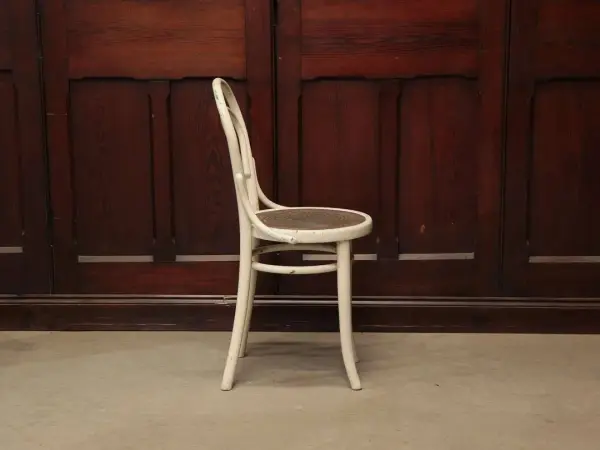 ベントウッドチェア｜ブナ材・1930年代 曲木の名作 THONET（トーネット） 5