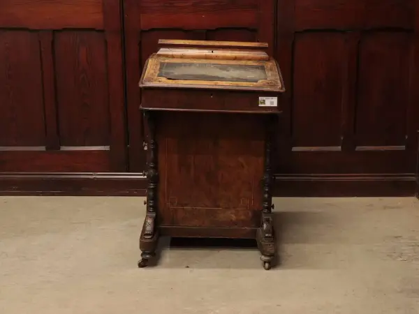 ダベンポートデスク｜ウォルナット材・1930年代 傾斜天板の書机 3