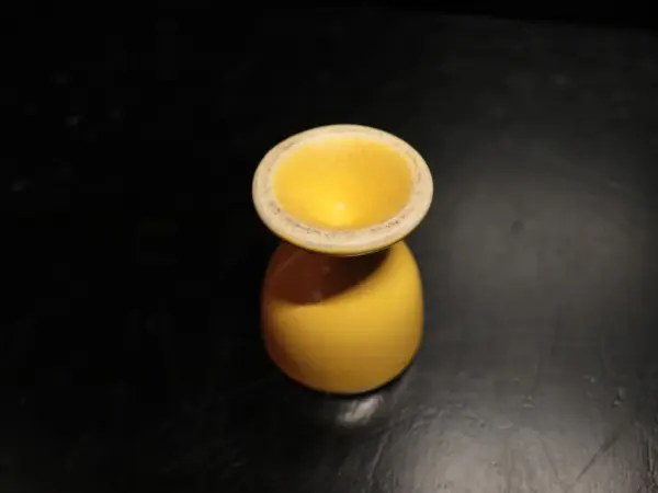 エッグスタンド 3