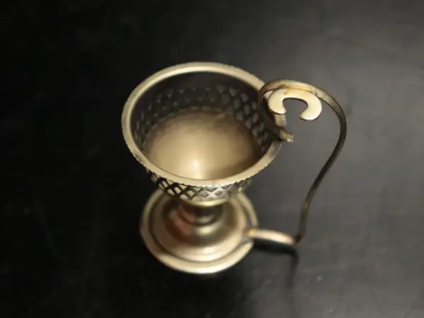エッグスタンド 5
