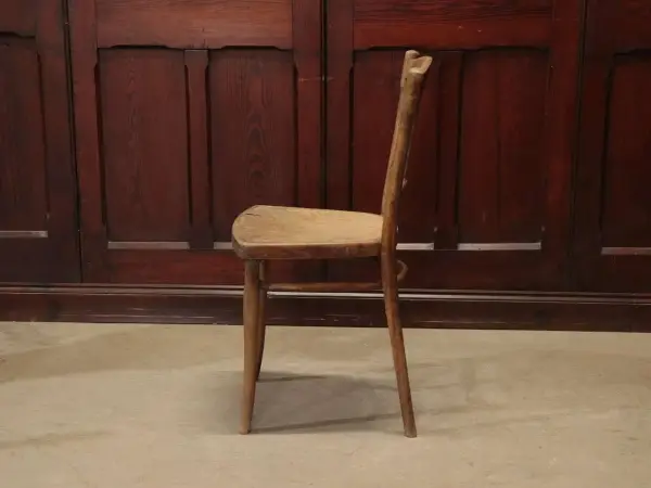ベントウッドチェア｜ブナ材・1930年代 本家の曲木椅子 THONET（トーネット） 3