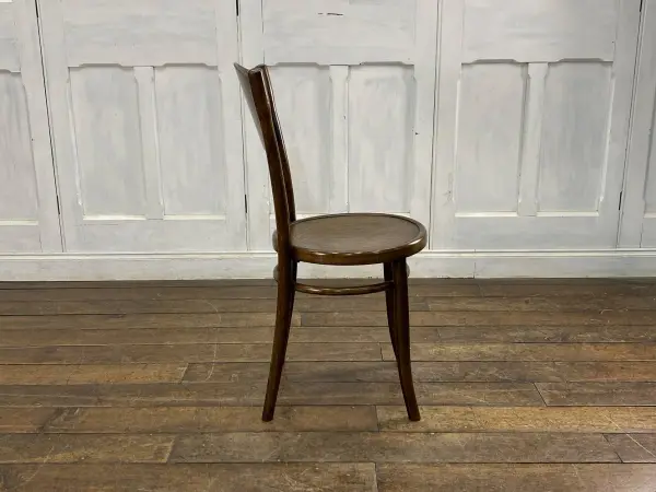 ベントウッドチェア｜ブナ材・1930年代 フラワーモチーフのパネルバック THONET（トーネット） 5
