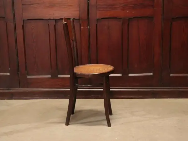 ベントウッドチェア｜ブナ材・1930年代 名作カフェチェア THONET（トーネット） 5