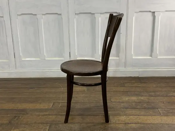 ベントウッドチェア｜ブナ材・1930年代 パネルバックの曲木椅子 THONET（トーネット） 3