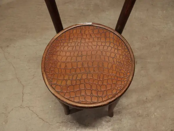 ベントウッドチェア｜ブナ材・1930年代 本家の曲木椅子 THONET（トーネット） 6