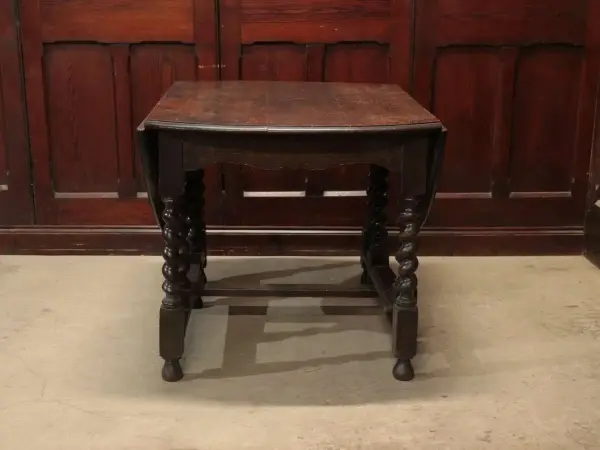バタフライテーブル｜オーク材・1880年代 ツイストレッグのゲートレッグ 3