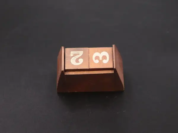 カレンダー 4
