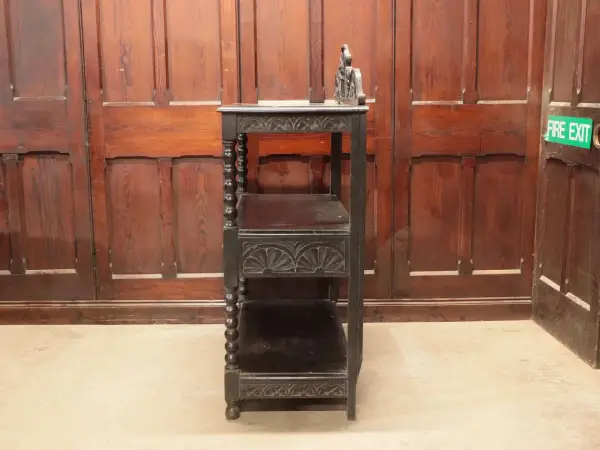 バフェ｜オーク材・1870年代 マスク彫刻の3段サーバー 4