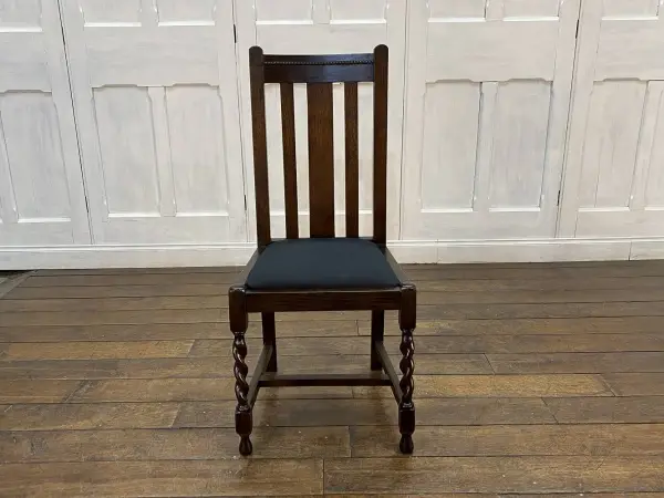 オークチェア｜オーク材・1910年代 ツイストレッグの気品あるハイバック 2