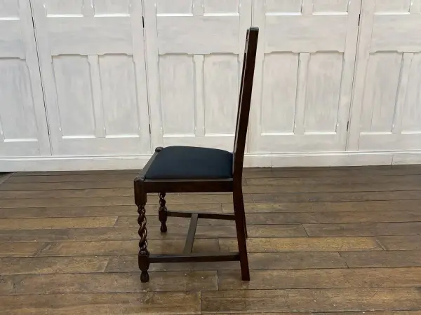 オークチェア｜オーク材・1910年代 ツイストレッグの気品あるハイバック 3