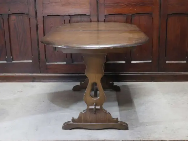 リフェクトリーテーブル｜エルム材・1960年代 楕円天板 ERCOL（アーコール） 4