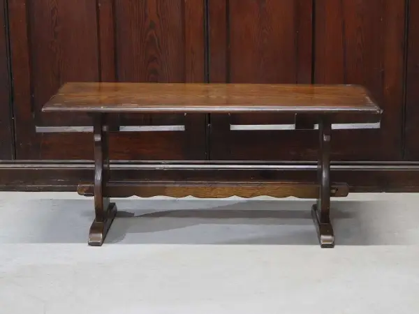 センターテーブル｜オーク材・1930年代 波型ストレッチャーのトレッスル脚 4