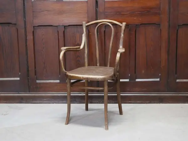 ベントウッドアームチェア｜ビーチ材・1930年代 ループバック THONET（トーネット） 1