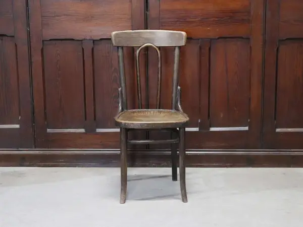 ベントウッドチェア｜ブナ材・1920年代 ラッカー仕上げの名作 THONET（トーネット） 2