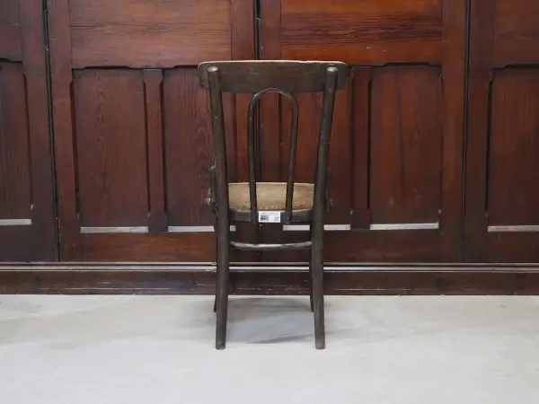 ベントウッドチェア｜ブナ材・1920年代 ラッカー仕上げの名作 THONET（トーネット） 4