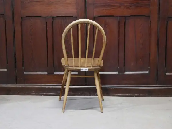 フープバックチェア｜ブナ材・エルム材・1960年代 ミッドセンチュリーの名作椅子 ERCOL（アーコール） 4