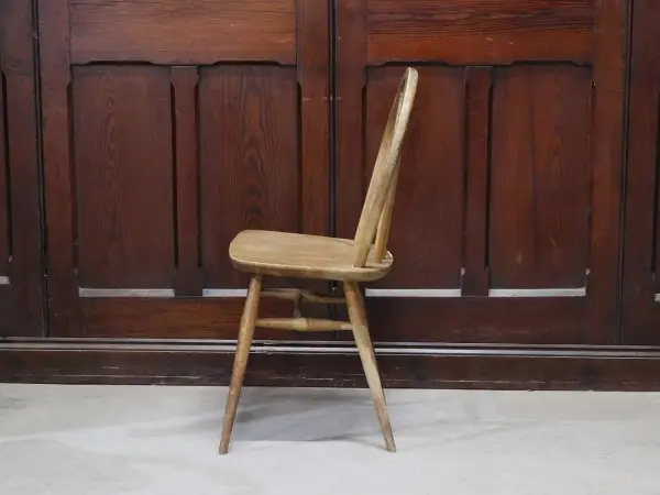 フープバックチェア｜ブナ材・エルム材・1960年代 ミッドセンチュリーの名作椅子 ERCOL（アーコール） 3