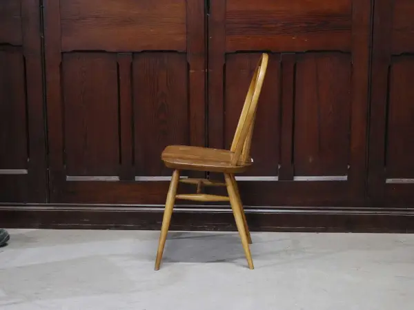 フープバックチェア｜ブナ材・エルム材・1960年代 ウィンザーキッチンチェア ERCOL（アーコール） 3
