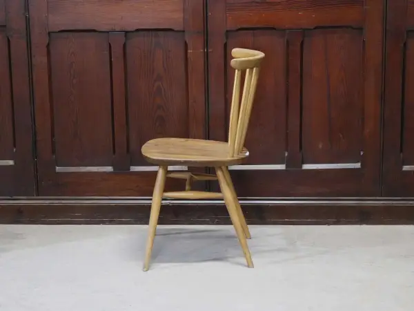 ボウバックチェア｜ブナ・エルム材・1960年代 サドルシート ERCOL（アーコール） 3