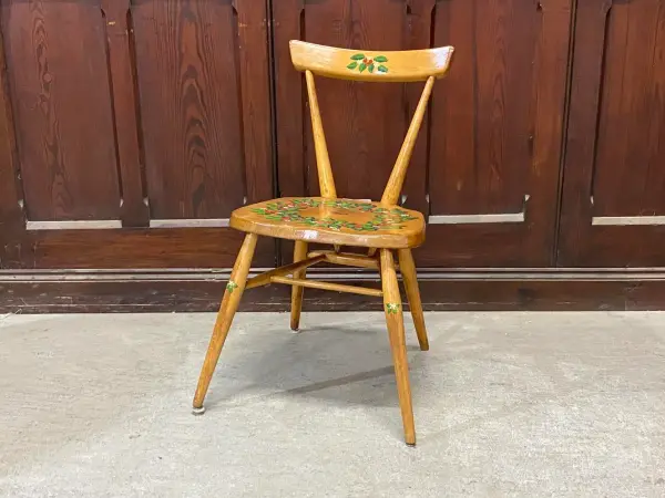 スタッキングチェア｜ブナ・エルム材・1960年代 重ねて収納できる省スペース ERCOL（アーコール） 1