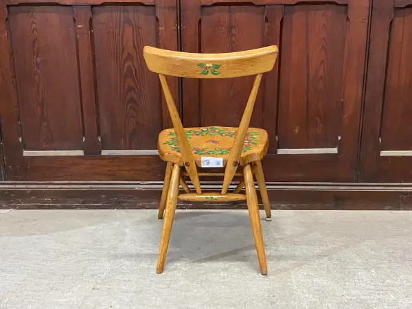 スタッキングチェア｜ブナ・エルム材・1960年代 重ねて収納できる省スペース ERCOL（アーコール） 4