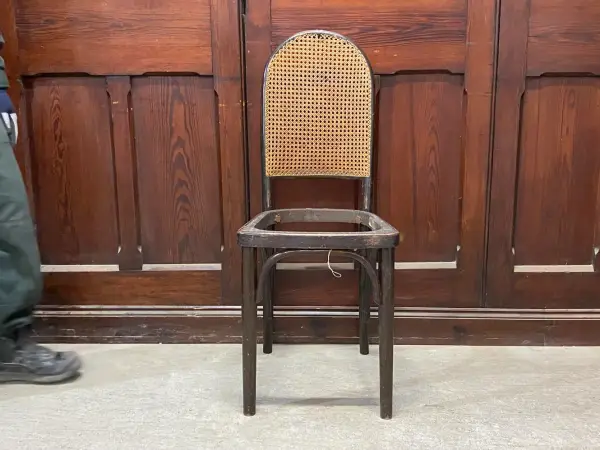 ベントウッドチェア｜ブナ材・1920年代 ハイバック THONET（トーネット） 2