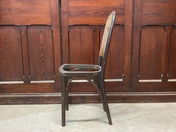 ベントウッドチェア｜ブナ材・1920年代 ハイバック THONET（トーネット） 3