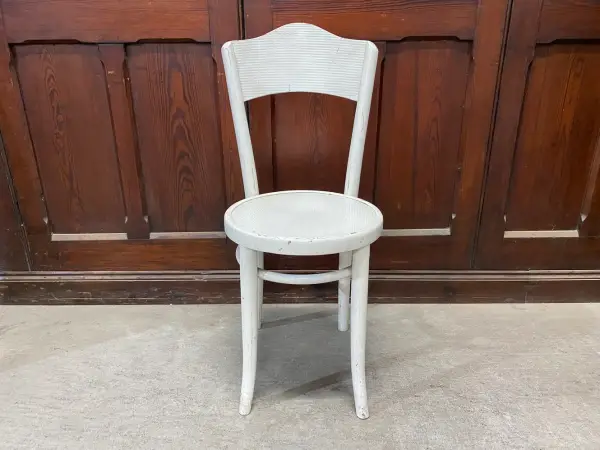 ベントウッドチェア｜ブナ材・1920年代 曲木の名作 THONET（トーネット） 2