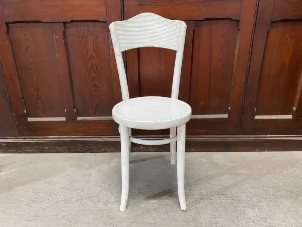 ベントウッドチェア｜ブナ材・1920年代 曲木の名作 THONET（トーネット） 2