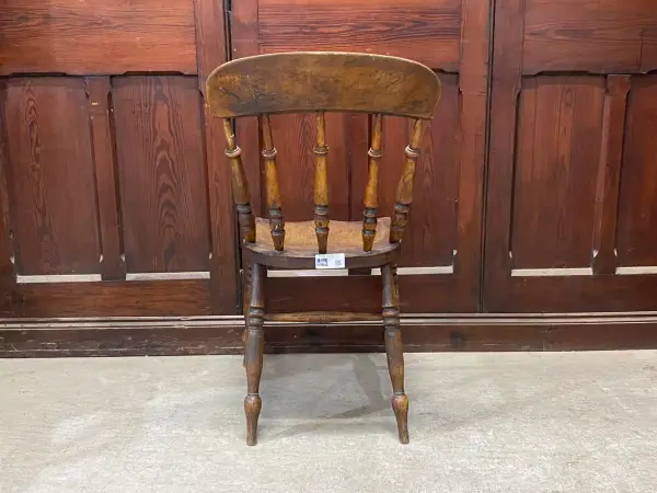 キッチンチェア｜ブナ材・エルム材・1880年代 4