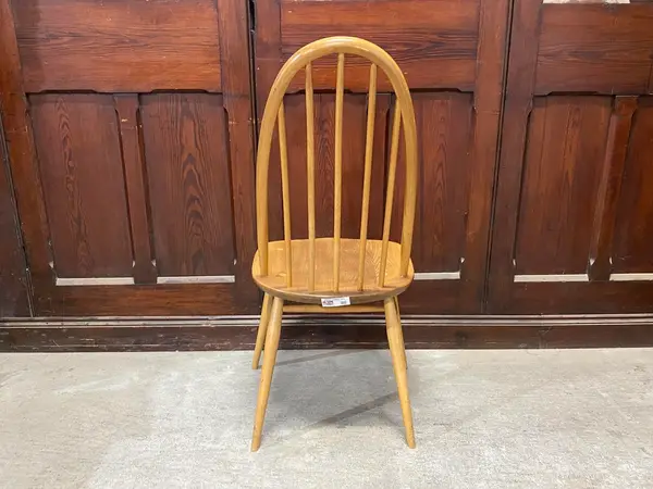 クエーカーチェア｜ブナ材・エルム材・1960年代 背もたれ美しいウィンザー様式 ERCOL（アーコール） 4
