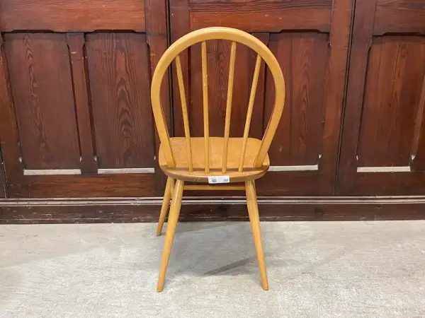 フープバックチェア｜ブナ材・エルム材・1960年代 ミッドセンチュリーの名作椅子 ERCOL（アーコール） 4