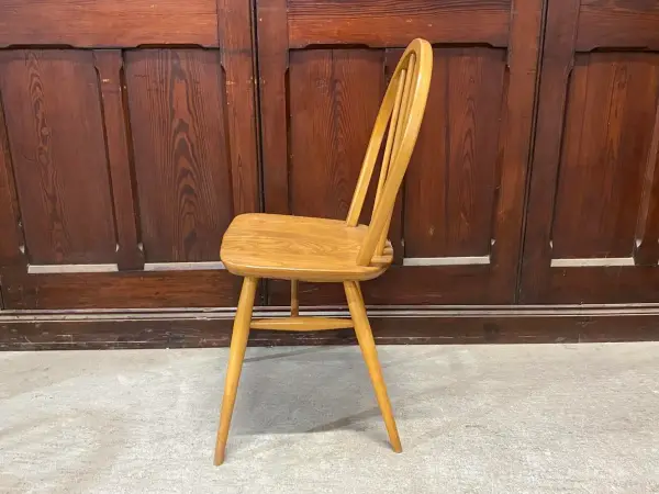 フープバックチェア｜ブナ材・エルム材・1960年代 曲げ木のダイニングチェア ERCOL（アーコール） 3