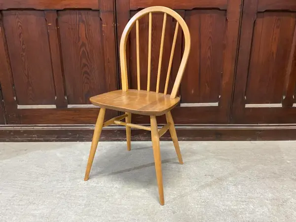 フープバックチェア｜ブナ材・エルム材・1960年代 スポークバックの名作 ERCOL（アーコール）