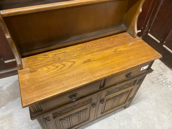 カップボード｜オーク材・1930年代 ドーム型トップの飾り棚 7